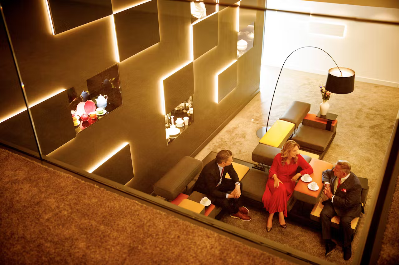 Woltmann trifft Hausfreunde Alice &amp; Kilian Jay von Seldeneck - KPM ...