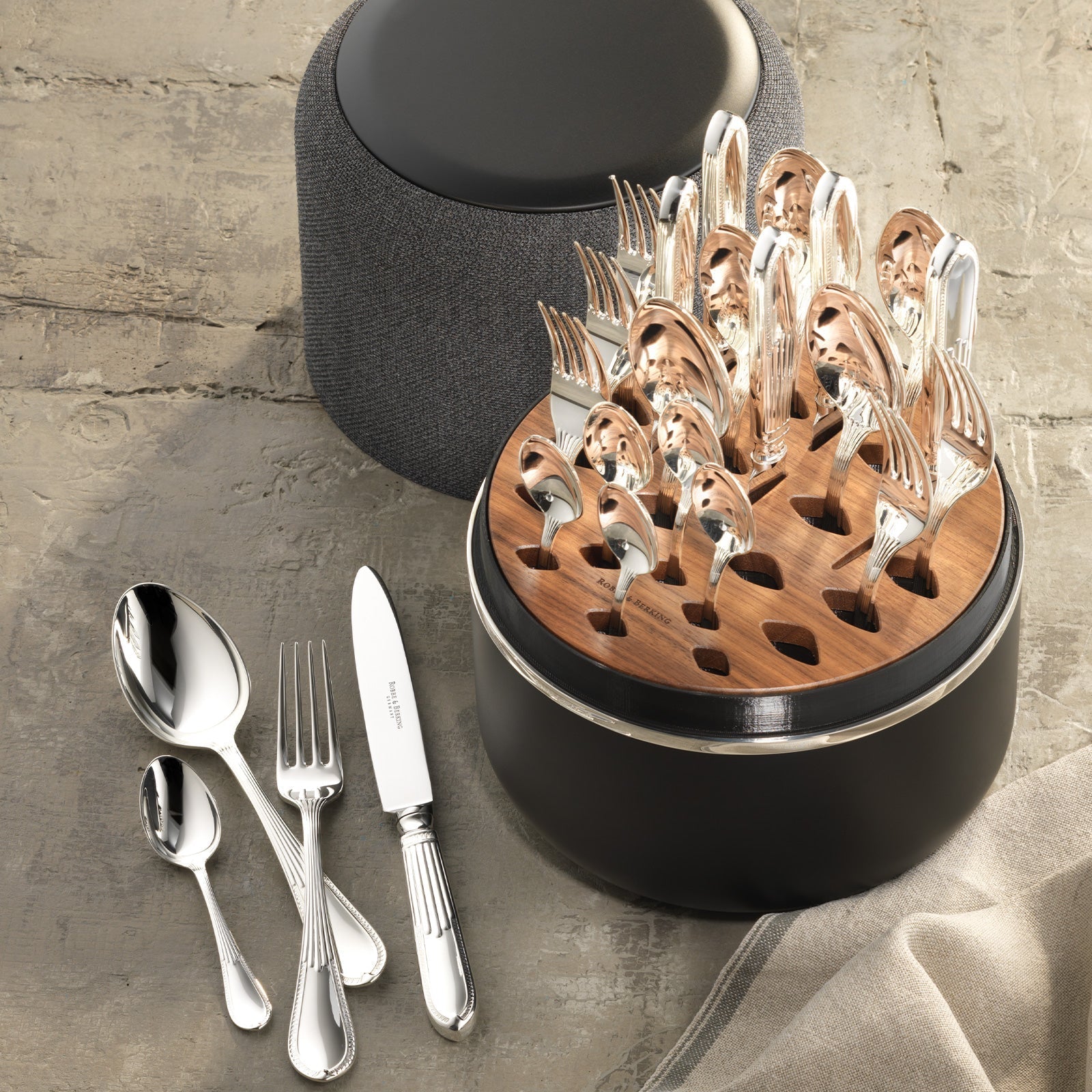 Belvedere 150 THE BOX 24 pcs. ROBBE & BERKING