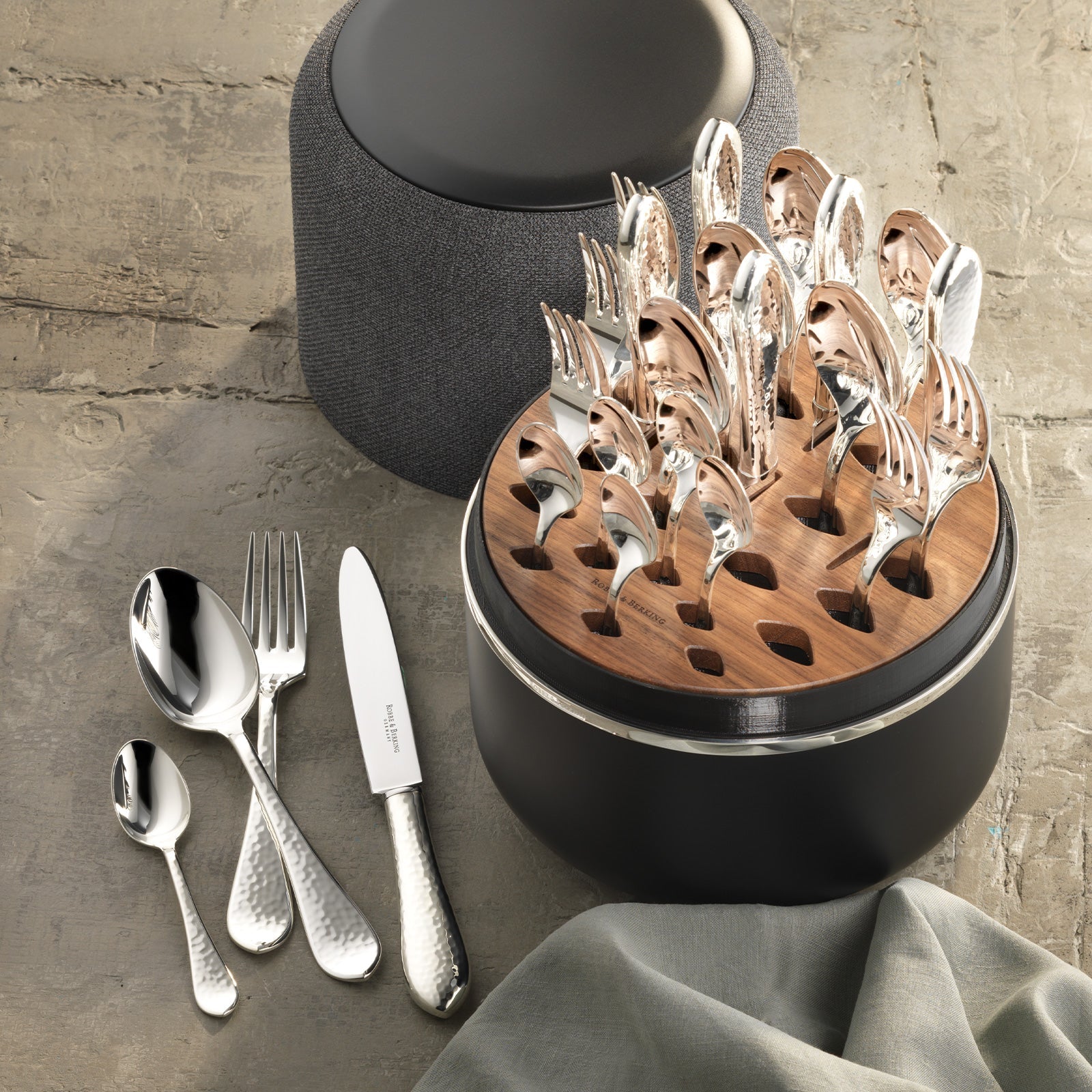 Martelé 150 THE BOX 24 pcs. ROBBE & BERKING