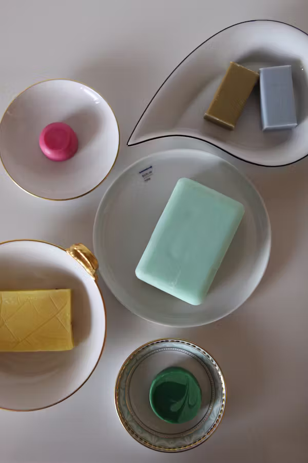 Soap Stars - « Coupelles » et des assiettes pour la salle de bain chez KPM Berlin